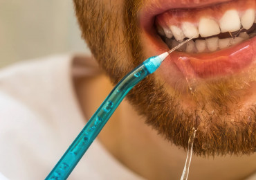Нужен ли ирригатор, если вы регулярно посещаете стоматолога
