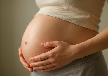 Первая неделя беременности: что реально происходит и что полезно сделать прямо сейчас