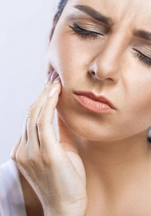 Причины появления и методы лечения кисты зуба