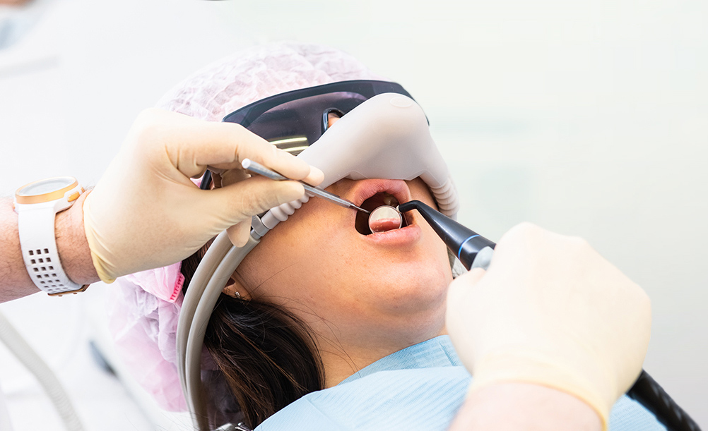 Когда необходимо лечение зубов под наркозом?