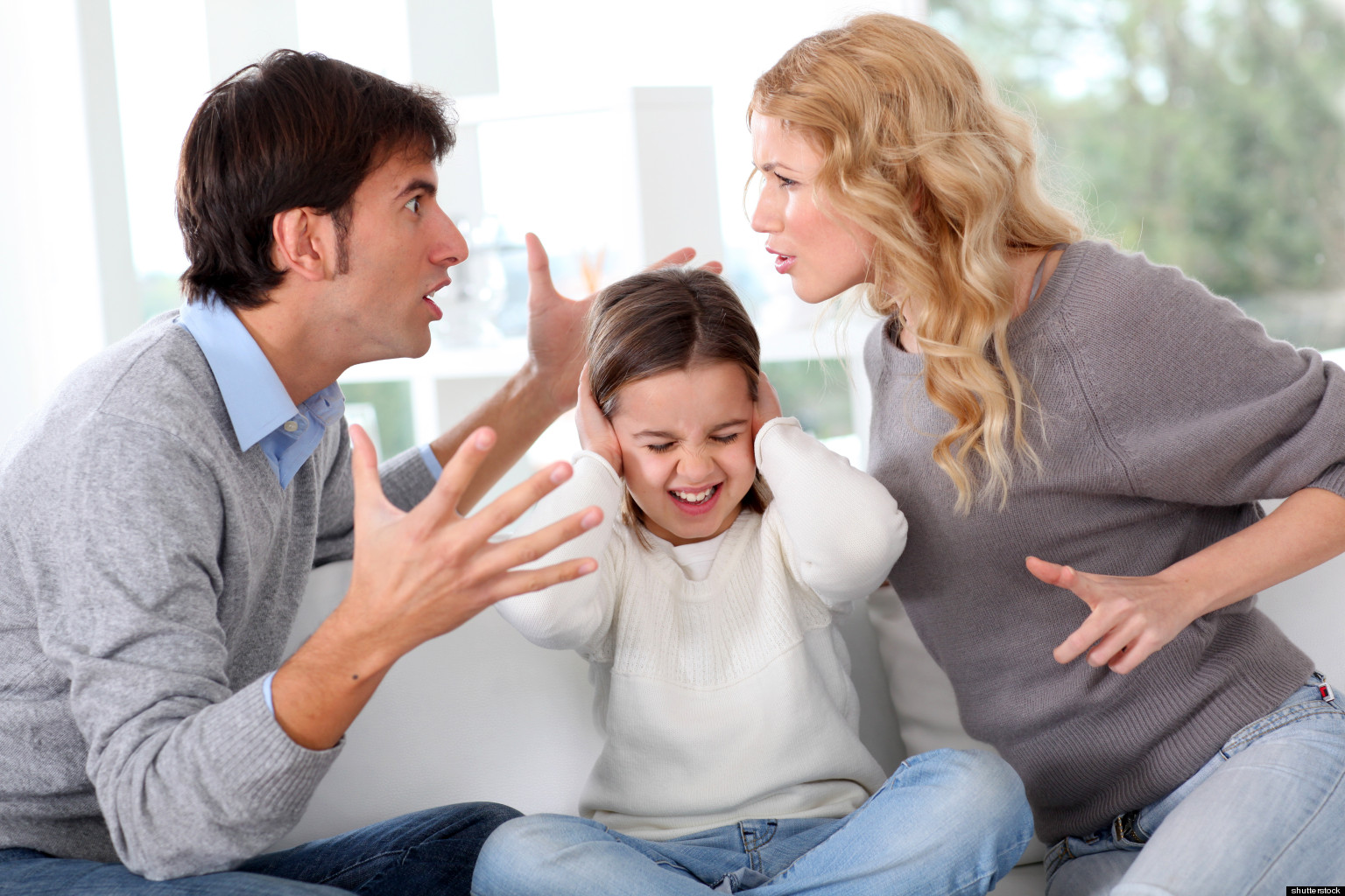 Как семейный психолог помогает сохранить гармонию и стабильность в семье?